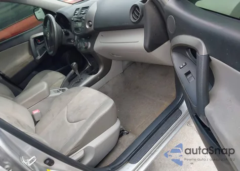 2010 Toyota Rav4 z USA, uszkodzony, nr VIN JTMZF4DV8AD015987